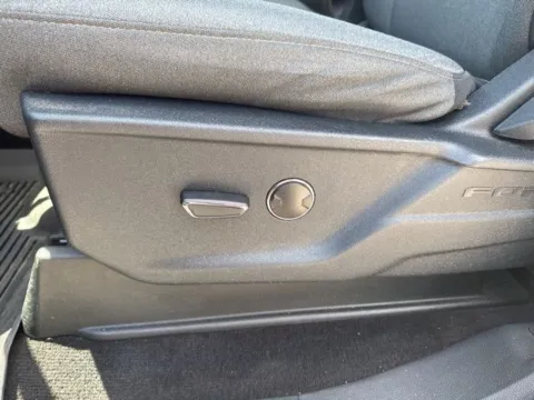 More photos of 2021 Ford F-150 XLT at Lakeway Auto Sales, TN