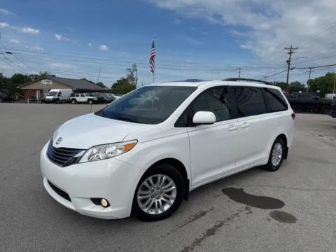 Photos of 2014 Toyota Sienna XLE for sale in Morristown, TN at Lakeway Auto Sales