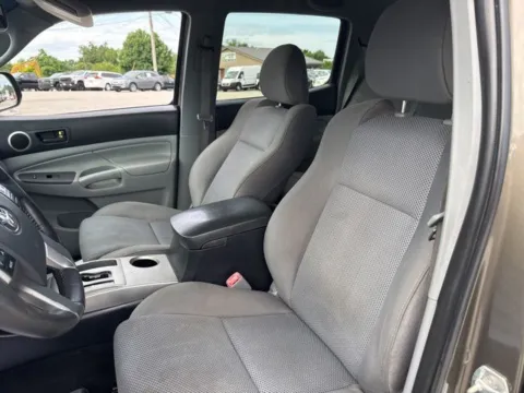 More photos of 2013 Toyota Tacoma at Lakeway Auto Sales, TN