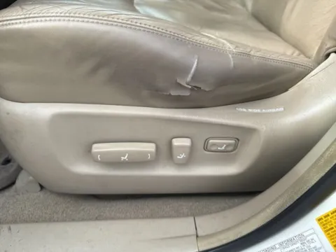 More photos of 2002 Lexus RX 300 at Lakeway Auto Sales, TN