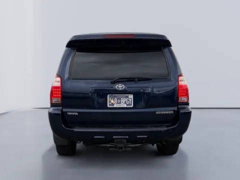 More photos of 2006 Toyota 4Runner Limited at Lakeway Auto Sales, TN