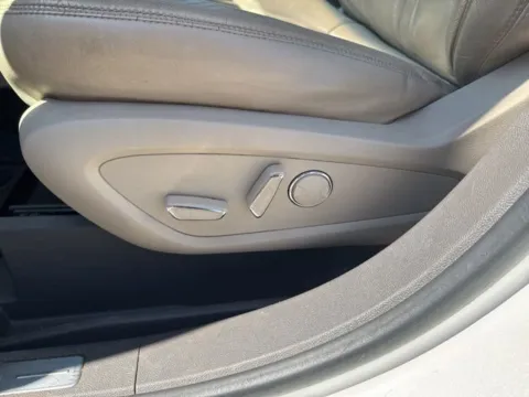 More photos of 2016 Lincoln MKX Reserve at Lakeway Auto Sales, TN