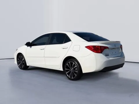 More photos of 2017 Toyota Corolla SE at Lakeway Auto Sales, TN
