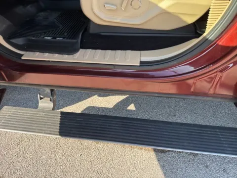 More photos of 2015 Ford F-150 Lariat at Lakeway Auto Sales, TN