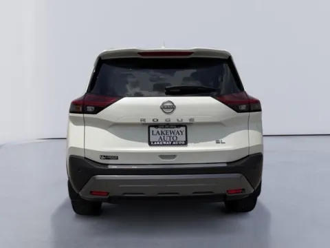 More photos of 2023 Nissan Rogue SL at Lakeway Auto Sales, TN