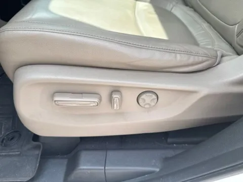 More photos of 2021 Honda Odyssey Touring at Lakeway Auto Sales, TN