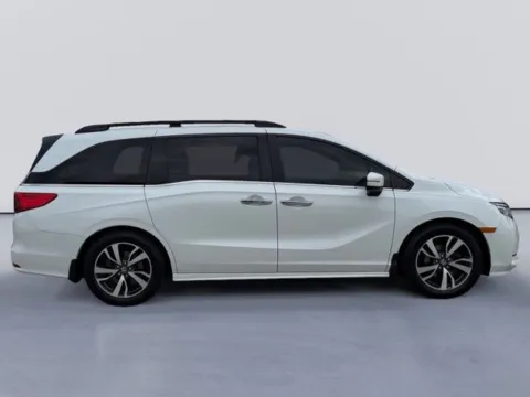 Photos of 2021 Honda Odyssey Touring for sale in Morristown, TN at Lakeway Auto Sales