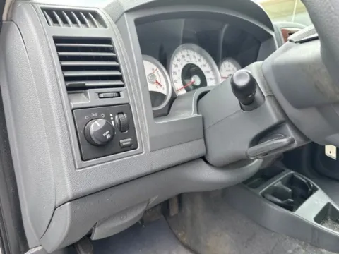 More photos of 2005 Dodge Dakota SLT at Lakeway Auto Sales, TN