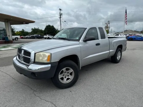 Photos of 2005 Dodge Dakota SLT for sale in Morristown, TN at Lakeway Auto Sales