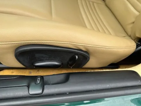 More photos of 2000 Porsche Boxster at Lakeway Auto Sales, TN