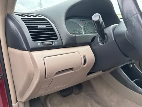 More photos of 2003 Toyota Camry LE at Lakeway Auto Sales, TN