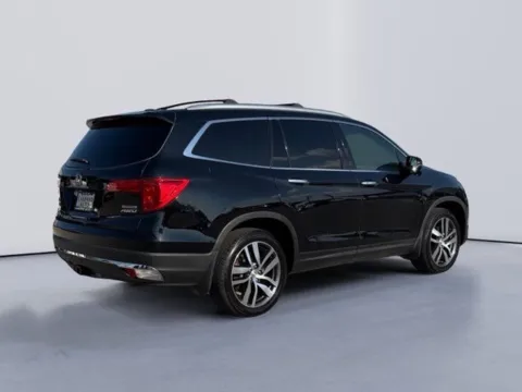 Another view of 2016 Honda Pilot Touring for sale in Morristown, TN at Lakeway Auto Sales
