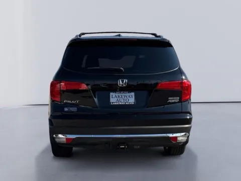 More photos of 2016 Honda Pilot Touring at Lakeway Auto Sales, TN