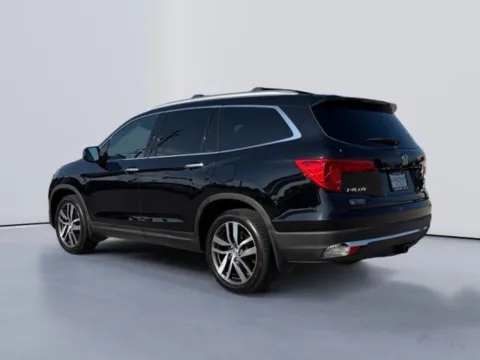 More photos of 2016 Honda Pilot Touring at Lakeway Auto Sales, TN