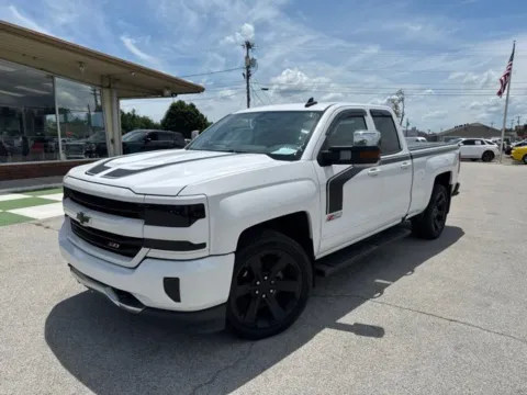 Photos of 2018 Chevrolet Silverado 1500 LT for sale in Morristown, TN at Lakeway Auto Sales