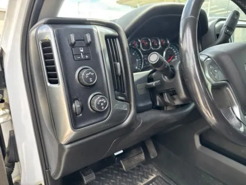 More photos of 2018 Chevrolet Silverado 1500 LT at Lakeway Auto Sales, TN