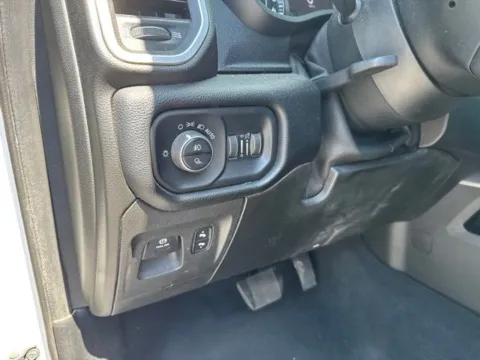 More photos of 2019 Ram 1500 Big Horn/Lone Star at Lakeway Auto Sales, TN