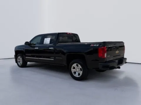 More photos of 2017 Chevrolet Silverado 1500 LTZ at Lakeway Auto Sales, TN