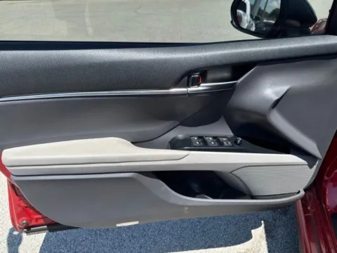 Another view of 2019 Toyota Camry SE for sale in Morristown, TN at Lakeway Auto Sales