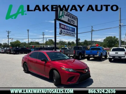 Red 2019 Toyota Camry SE for sale in Morristown, TN