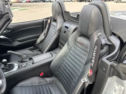 More photos of 2019 Fiat 124 Spider Abarth at Lakeway Auto Sales, TN