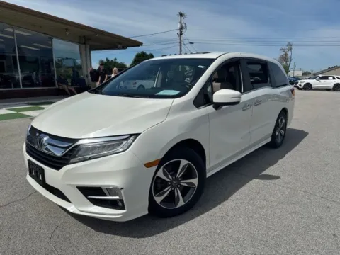 Photos of 2019 Honda Odyssey Touring for sale in Morristown, TN at Lakeway Auto Sales