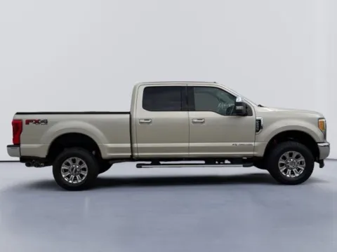 Photos of 2017 Ford F-250SD Lariat for sale in Morristown, TN at Lakeway Auto Sales