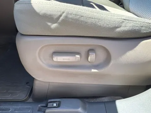 More photos of 2008 Honda Ridgeline RTS at Lakeway Auto Sales, TN
