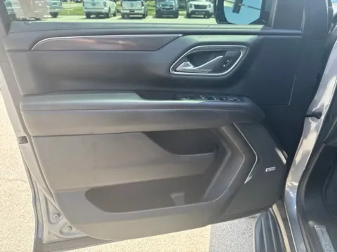 Another view of 2021 Chevrolet Suburban RST for sale in Morristown, TN at Lakeway Auto Sales