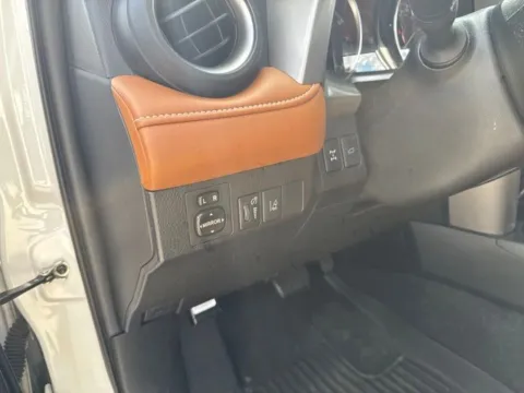 More photos of 2017 Toyota RAV4 Limited at Lakeway Auto Sales, TN