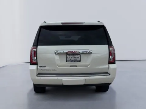 More photos of 2015 GMC Yukon XL Denali at Lakeway Auto Sales, TN