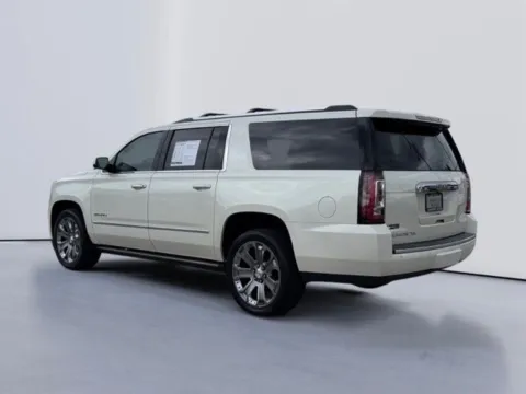 More photos of 2015 GMC Yukon XL Denali at Lakeway Auto Sales, TN