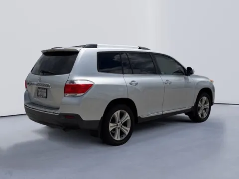Another view of 2013 Toyota Highlander Limited for sale in Morristown, TN at Lakeway Auto Sales