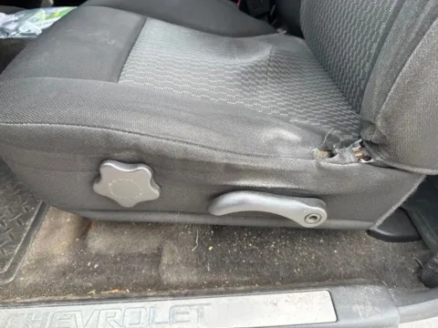 More photos of 2007 Chevrolet Colorado LT at Lakeway Auto Sales, TN