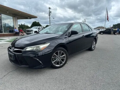 Photos of 2016 Toyota Camry SE for sale in Morristown, TN at Lakeway Auto Sales