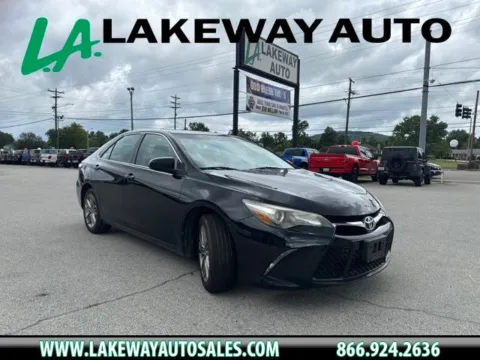 Black 2016 Toyota Camry SE for sale in Morristown, TN