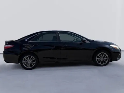 Photos of 2016 Toyota Camry SE for sale in Morristown, TN at Lakeway Auto Sales