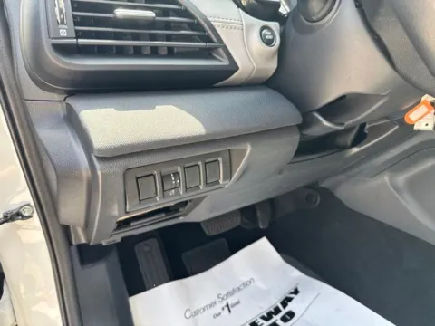 More photos of 2024 Subaru Outback Premium at Lakeway Auto Sales, TN