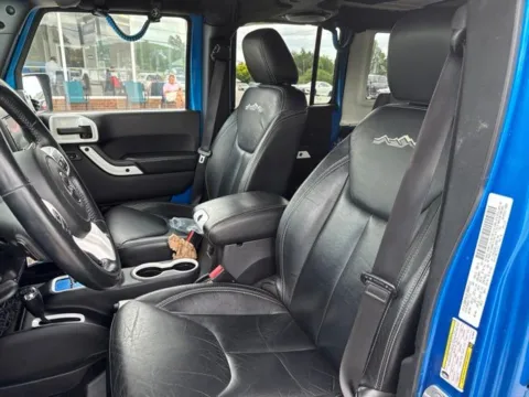 More photos of 2014 Jeep Wrangler Unlimited Sahara at Lakeway Auto Sales, TN
