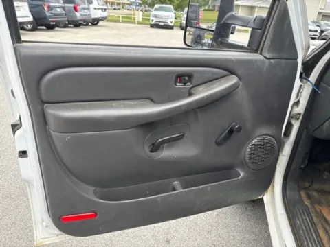 Another view of 2003 Chevrolet Silverado 1500 for sale in Morristown, TN at Lakeway Auto Sales