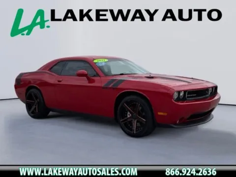 Red 2011 Dodge Challenger R/T for sale in Morristown, TN