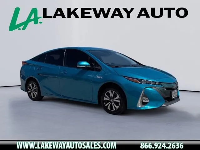 Blue 2017 Toyota Prius Prime Advanced for sale in Morristown, TN