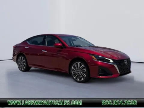 Red 2023 Nissan Altima 2.5 SL for sale in Morristown, TN