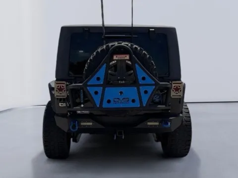 More photos of 2010 Jeep Wrangler Rubicon at Lakeway Auto Sales, TN