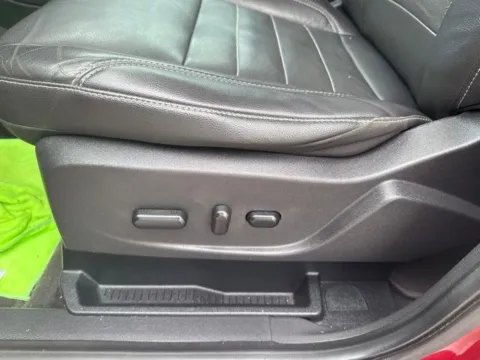 More photos of 2016 Ford Escape SE at Lakeway Auto Sales, TN
