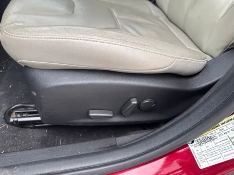 More photos of 2015 Ford Focus Titanium at Lakeway Auto Sales, TN