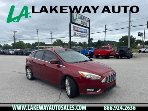 Red 2015 Ford Focus Titanium for sale in Morristown, TN