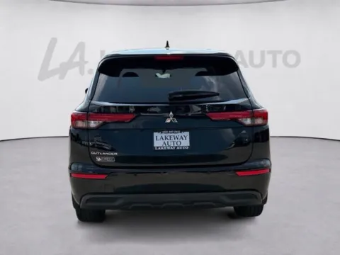 More photos of 2022 Mitsubishi Outlander ES at Lakeway Auto Sales, TN