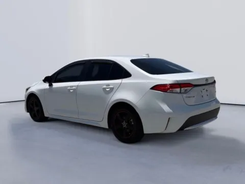 More photos of 2020 Toyota Corolla LE at Lakeway Auto Sales, TN