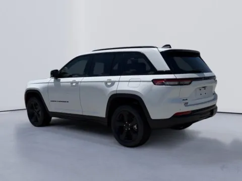 More photos of 2025 Jeep Grand Cherokee Limited at Lakeway Auto Sales, TN